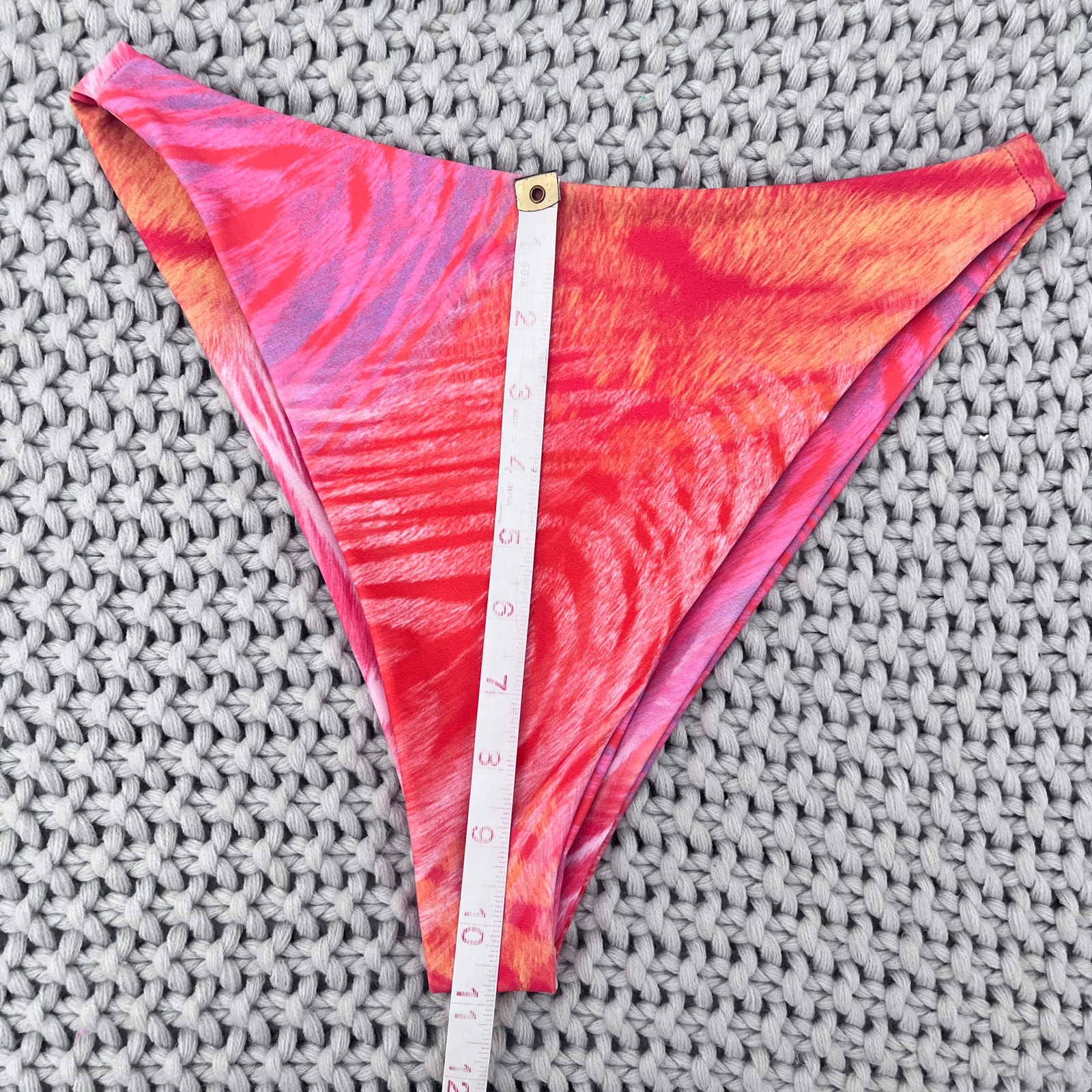 Skatie ‘Kelly’ Bikini Bottoms In Makaha — image 7 of 8